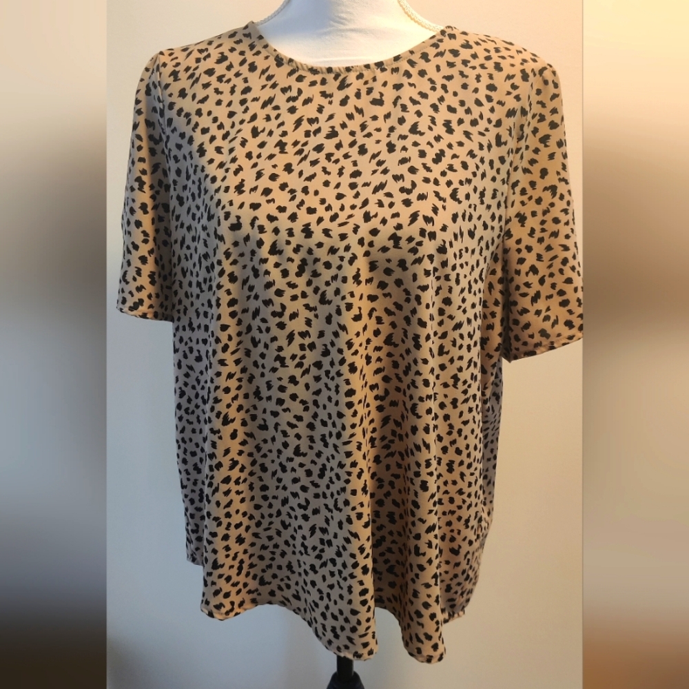 Ruched Sleeve Animal Print Blouse size xl